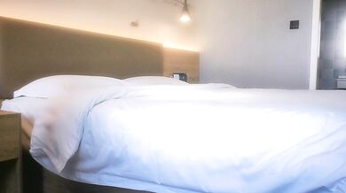 【爱情故事】专业良家收割机，人妻猎手泡良大神迎战淫荡人妻，抚慰寂寞的心灵，背着老公偷情，真骚真淫荡 (2)